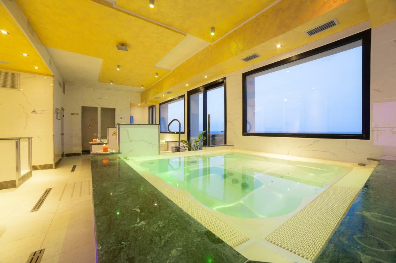 Hotel Diplomat Palace Rimini Luaran gambar